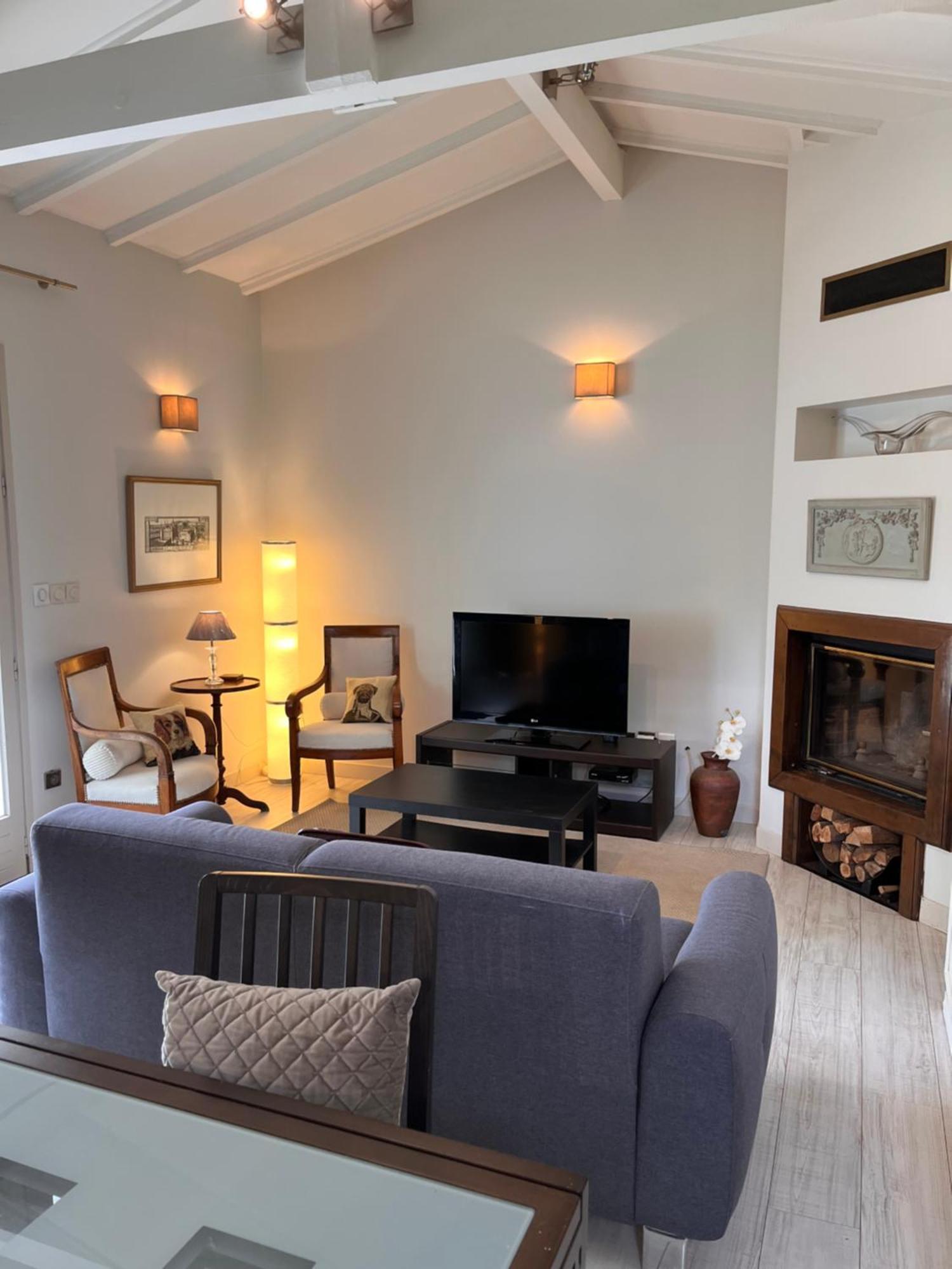 Charmant Petit Appartement Avec Sa Terrasse Privee Bayonne Eksteriør bilde